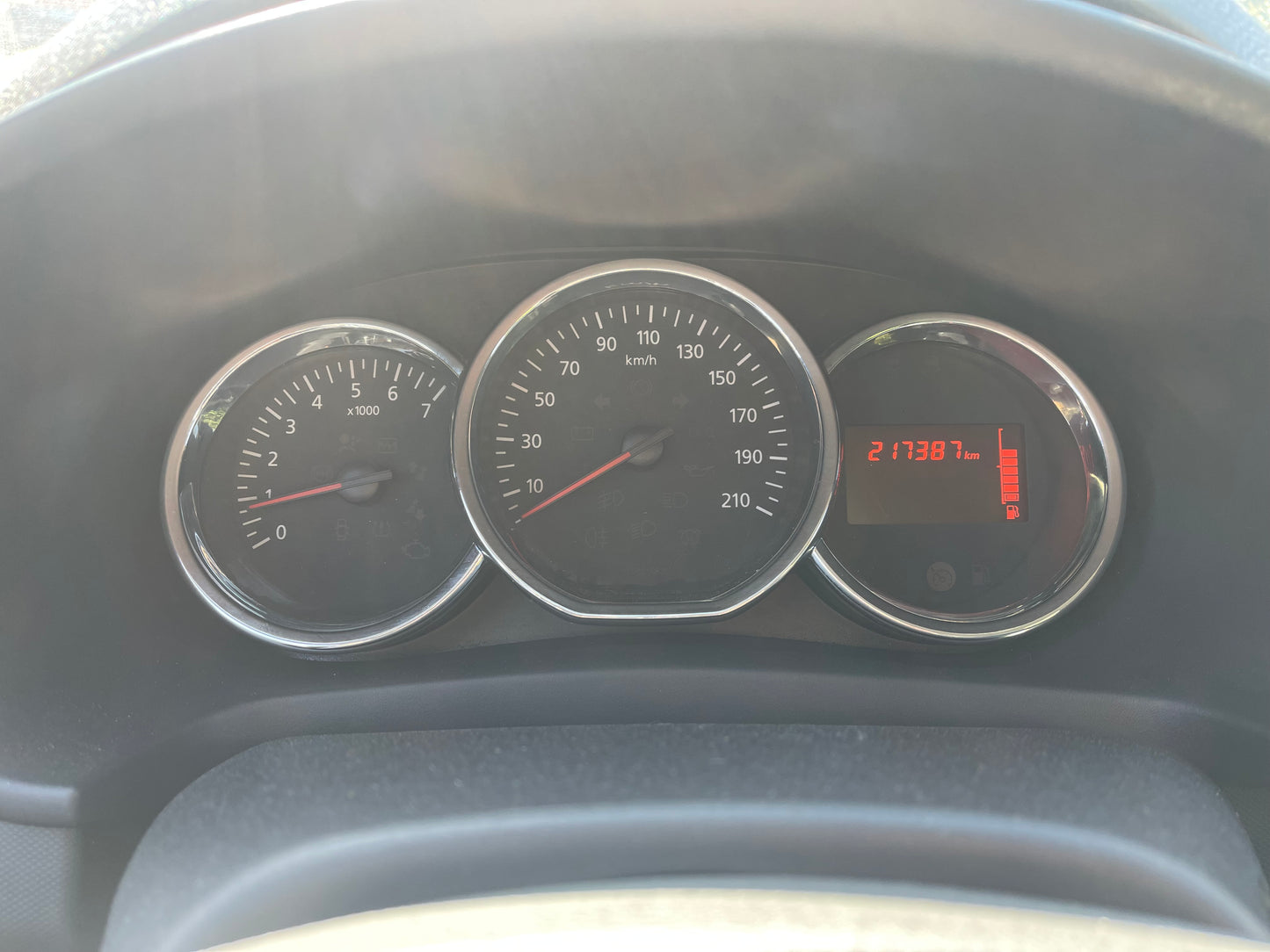 Dacia sandero anno 2013 1.5 diesel auto dai consumi molto contenuti, auto appena stata tagliandata.