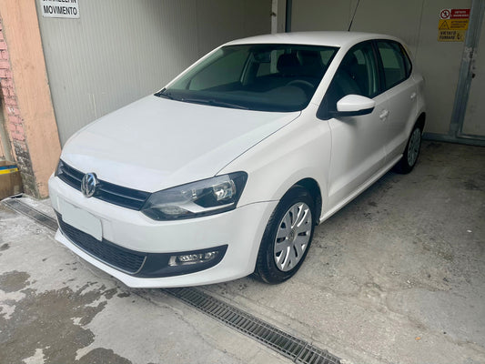 Wolsvagen polo 1.2 benzina anno 2011 auto per neopatentati, tenuta bene e appena stata tagliandata